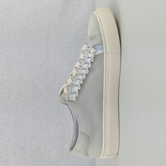 Tory Burch Sport Ruffle Leather Sneakers Shoes Women's Size 6.5 M Light Blue - Picture 7 of 11